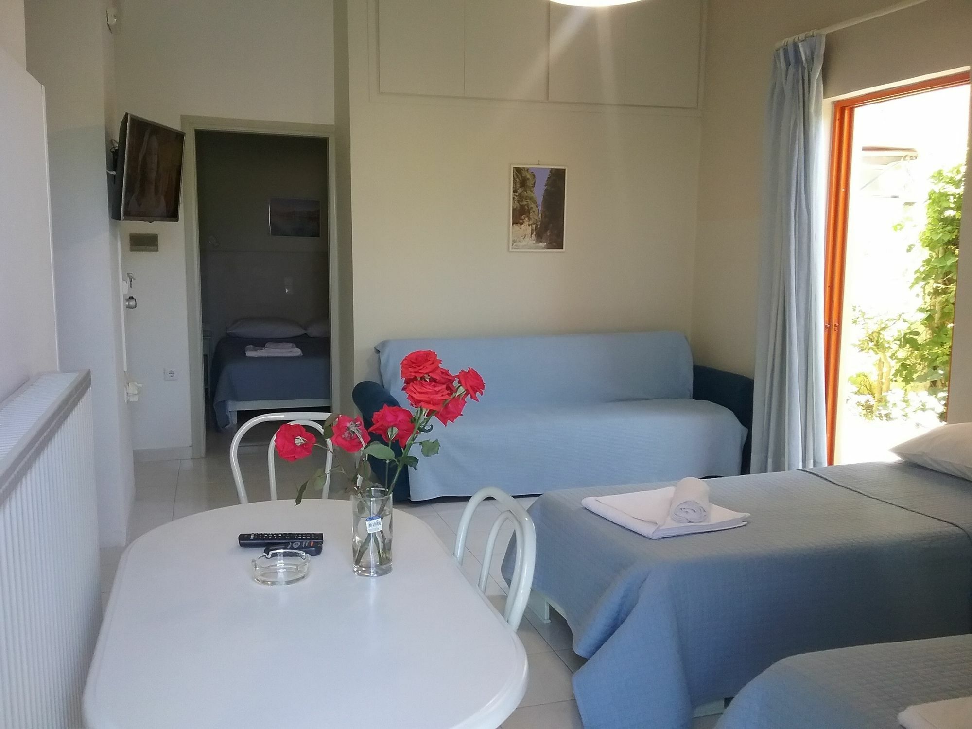 Ilona Apartments Ханья Экстерьер фото