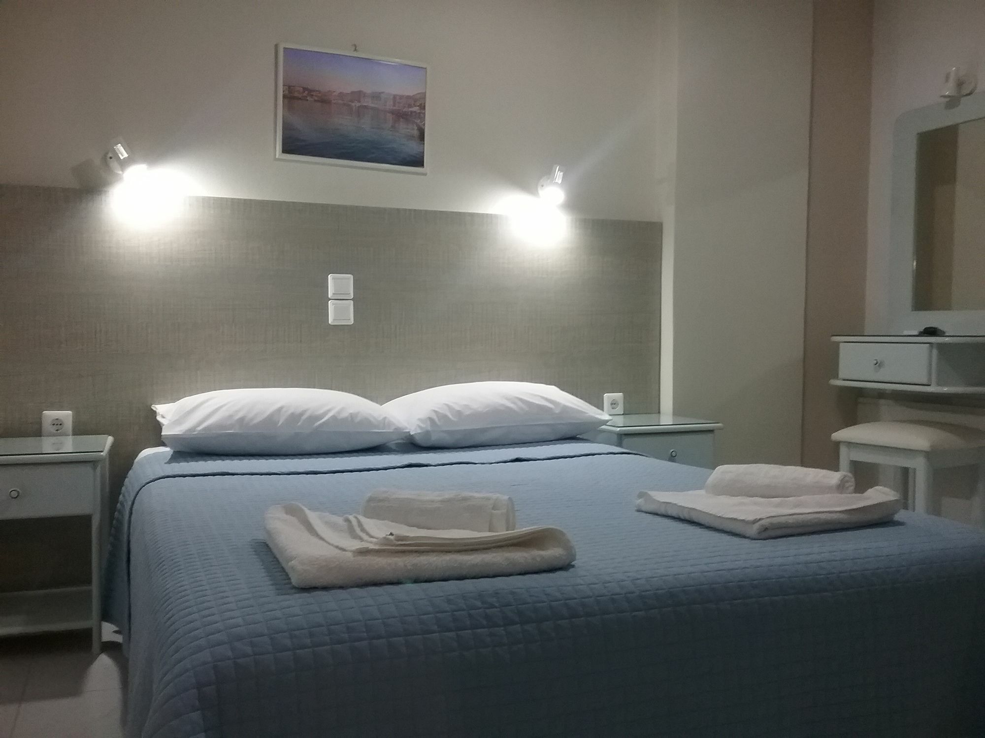 Ilona Apartments Ханья Экстерьер фото