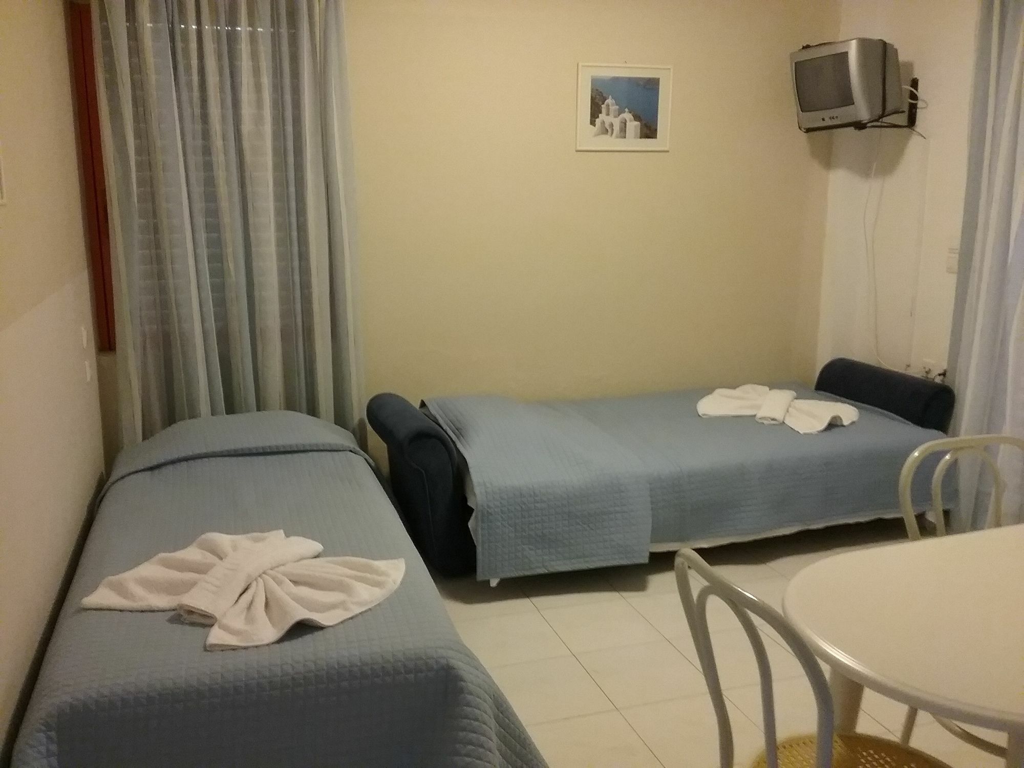 Ilona Apartments Ханья Экстерьер фото