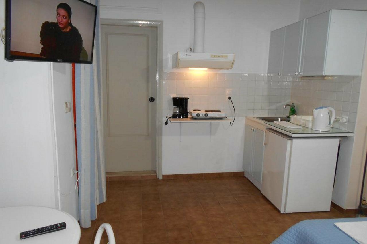 Ilona Apartments Ханья Экстерьер фото